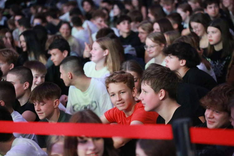 Powstań i żyj. 10 października