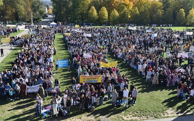 Pielgrzymka szkół papieskich na Jasną Górę