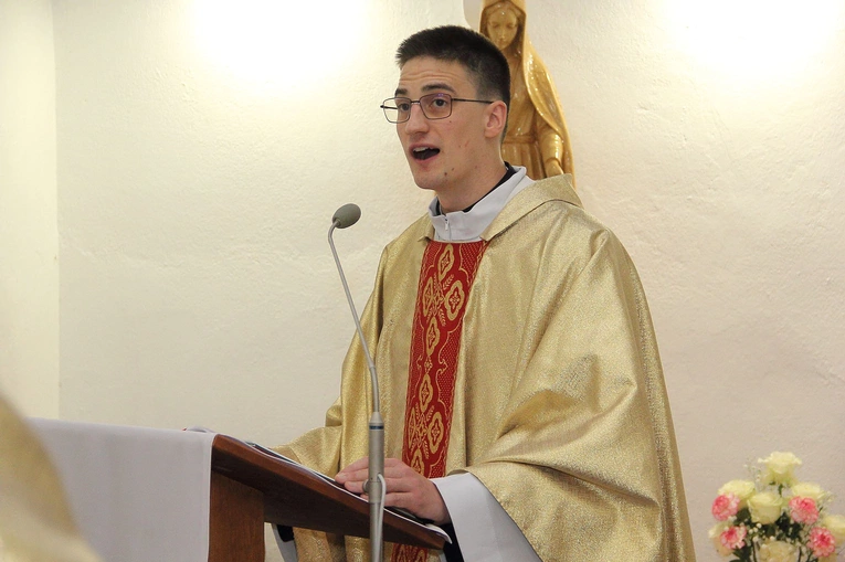 Konsekracjia ołtarza w kościele św. Jerzego w Słupsku - cz. 1
