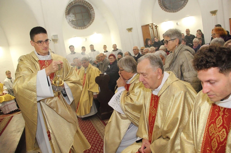 Konsekracja ołtarza w kościele św. Jerzego w Słupsku - cz. 2