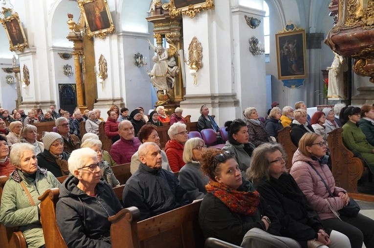 Pielgrzymka kobiet do grobu św. Jadwigi Śląskiej