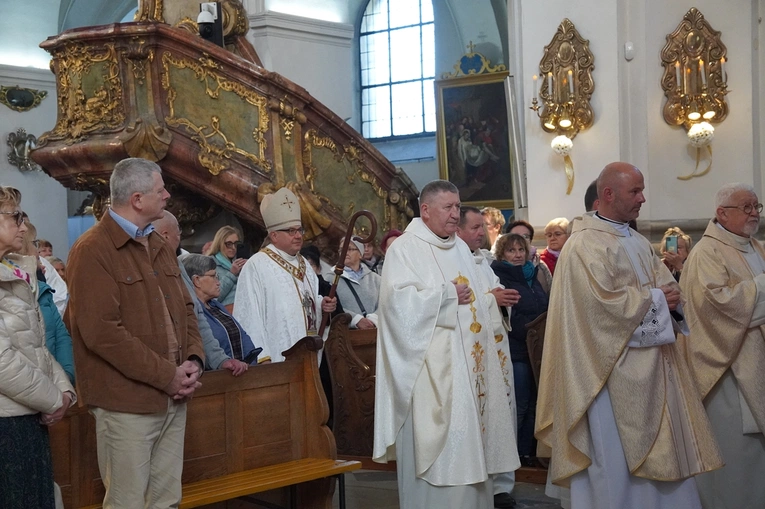 Pielgrzymka kobiet do grobu św. Jadwigi Śląskiej