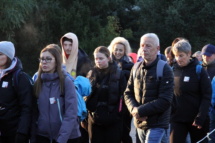Piesza Pielgrzymka do Trzebnicy - cz. 1