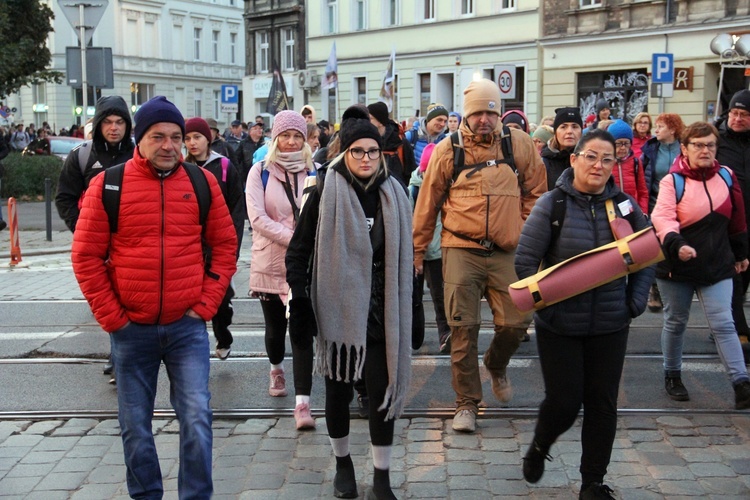 Piesza Pielgrzymka do Trzebnicy, cz. 1