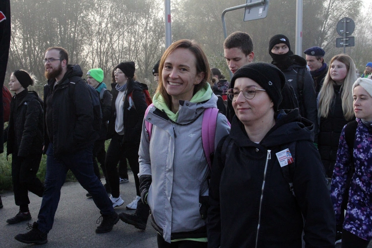 Piesza Pielgrzymka do Trzebnicy - cz. 1