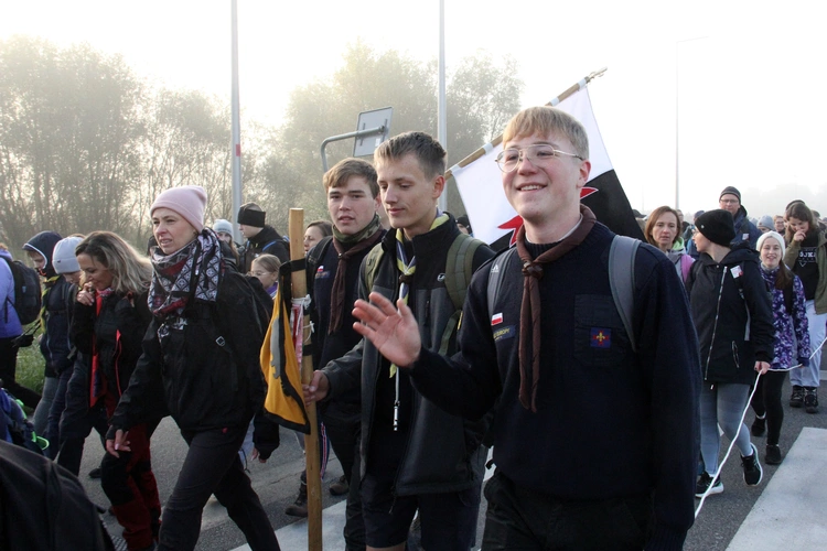 Piesza Pielgrzymka do Trzebnicy - cz. 1
