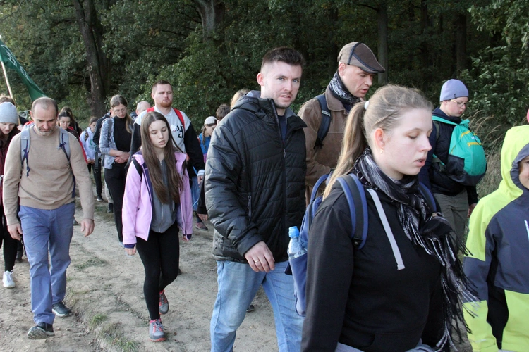 Piesza Pielgrzymka do Trzebnicy - cz. 2