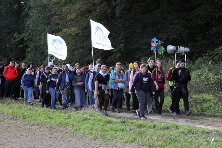 Piesza Pielgrzymka do Trzebnicy - cz. 2