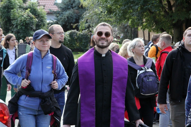 Piesza Pielgrzymka do Trzebnicy - cz. 2