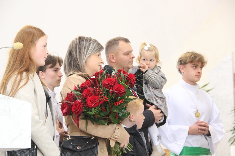 Dębica. Msza św. na rozpoczęcie Marszu dla Życia i Rodziny