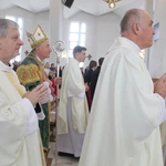 Dębica. Msza św. na rozpoczęcie Marszu dla Życia i Rodziny