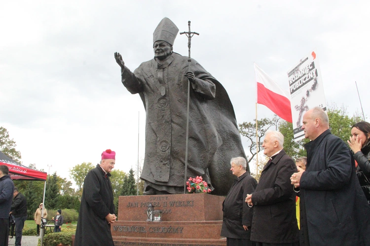 Dębica. Diecezjalny Marsz dla Życia i Rodziny 2024