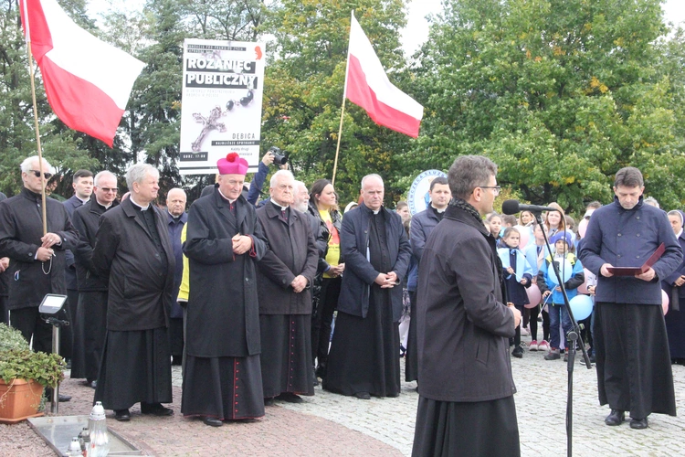 Dębica. Diecezjalny Marsz dla Życia i Rodziny 2024