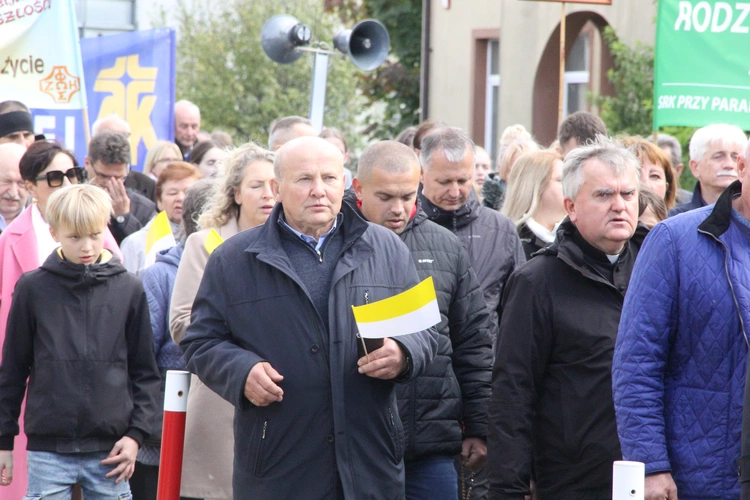 Dębica. Diecezjalny Marsz dla Życia i Rodziny 2024