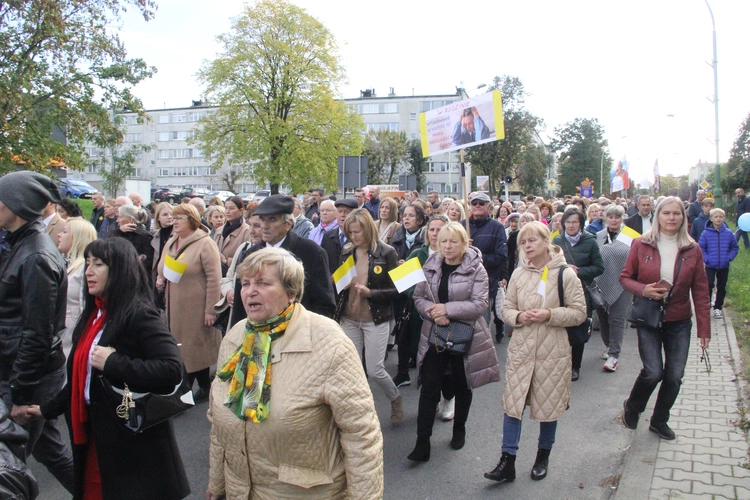 Dębica. Diecezjalny Marsz dla Życia i Rodziny 2024