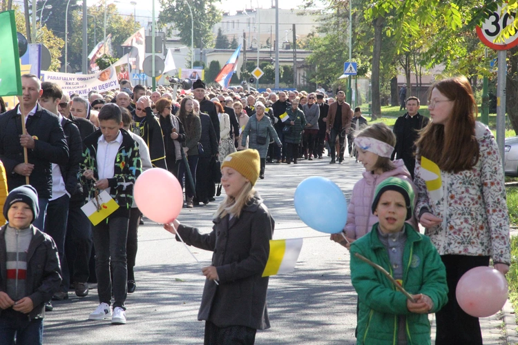 Dębica. Diecezjalny Marsz dla Życia i Rodziny 2024