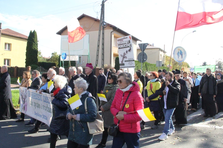 Dębica. Diecezjalny Marsz dla Życia i Rodziny 2024