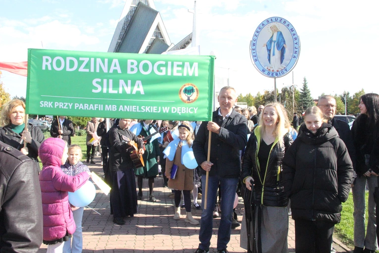 Dębica. Diecezjalny Marsz dla Życia i Rodziny 2024
