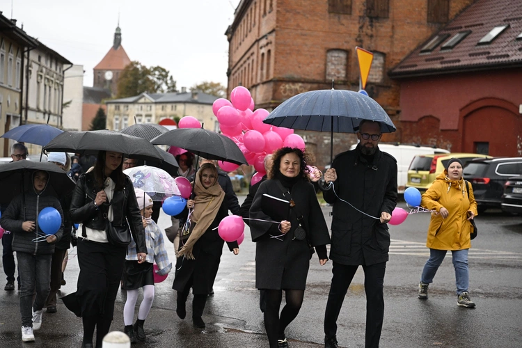Pomnik i grobowiec dzieci utraconych w Darłowie