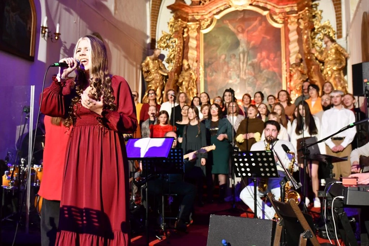 Koncert chóru "Skrzydła" w Jaczowie