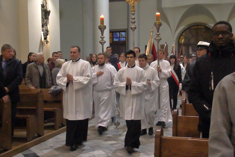 Międzyuczelniania inauguracja roku akademickiego w katedrze Chrystusa Króla oraz wręczenie nagrody "Lux ex Sielsia" cz.1