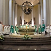 Międzyuczelniania inauguracja roku akademickiego w katedrze Chrystusa Króla oraz wręczenie nagrody "Lux ex Sielsia" cz.1