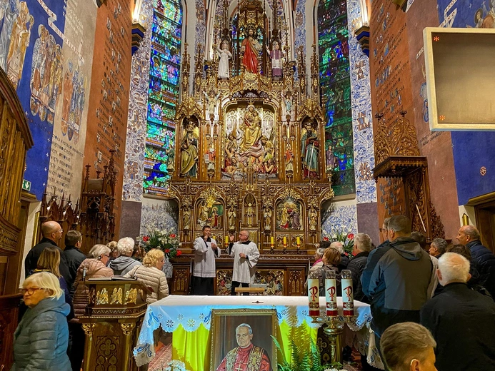 Niesłyszący u Matki