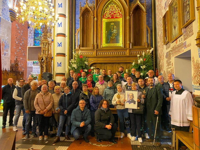 Niesłyszący u Matki