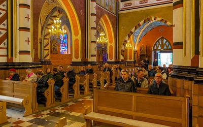 Niesłyszący u Matki