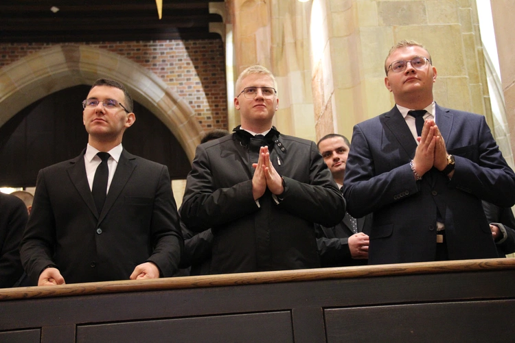 Teologia jest niezbędna w poszukiwaniu prawdy