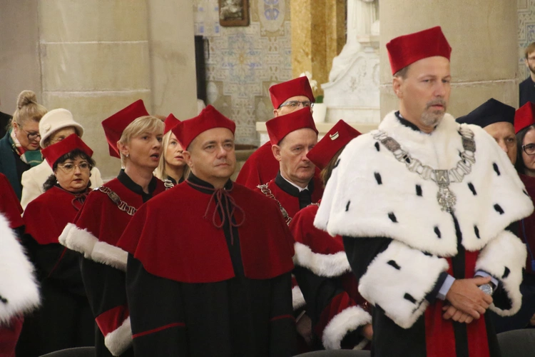 Płock. Diecezjalna inauguracja roku akademickiego