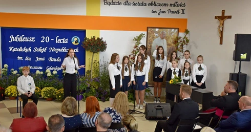 20 lat pruszczańskiego "katolika"