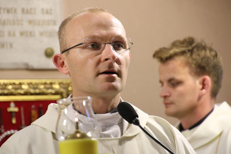 Płock. Pogrzeb dzieci nienarodzonych