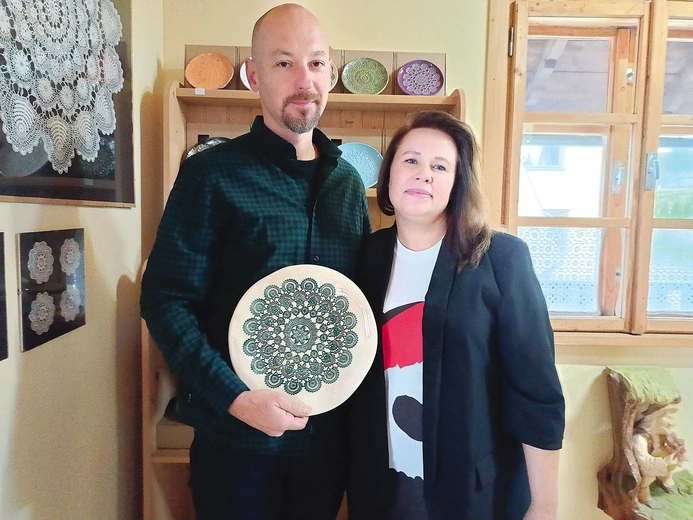 Justyna i Maciej zajmują sie ceramiką od blisko 20 lat. 