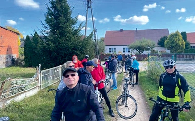 Pogoda umożliwiła przyjemną przejażdżkę po okolicy.