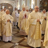 	Mszy św. przewodniczył bp Marek Solarczyk.