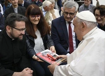 Uczestnicy Synodu Biskupów poznają bł. ks. Popiełuszkę dzięki wyjątkowej publikacji „Gościa Niedzielnego”