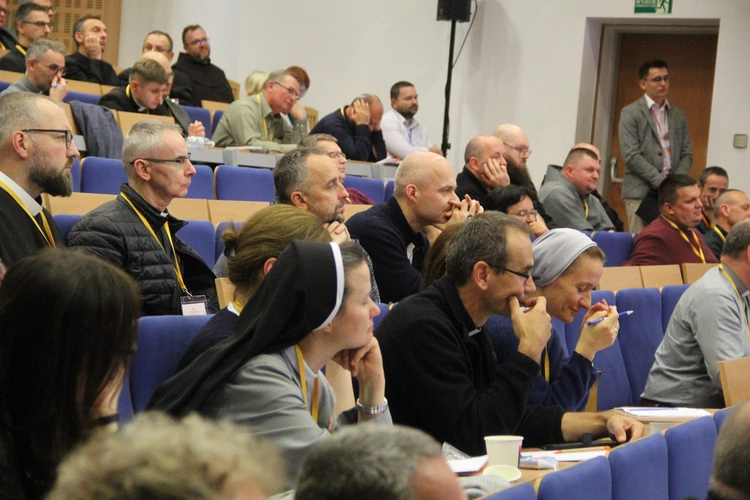 Tarnów. VII Kongres Nowej Ewangelizacji - cz. I