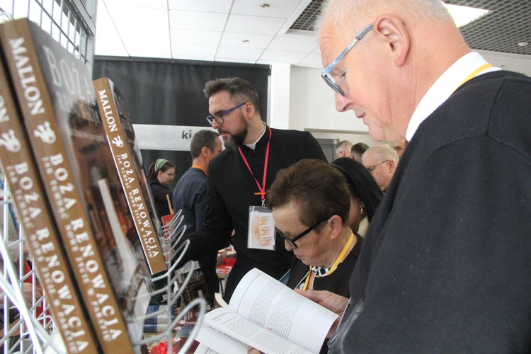 Tarnów. VII Kongres Nowej Ewangelizacji - cz. I