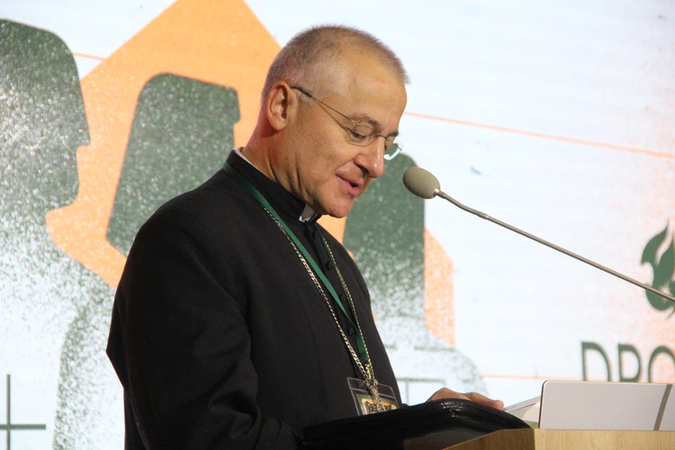 Tarnów. VII Kongres Nowej Ewangelizacji - cz. I