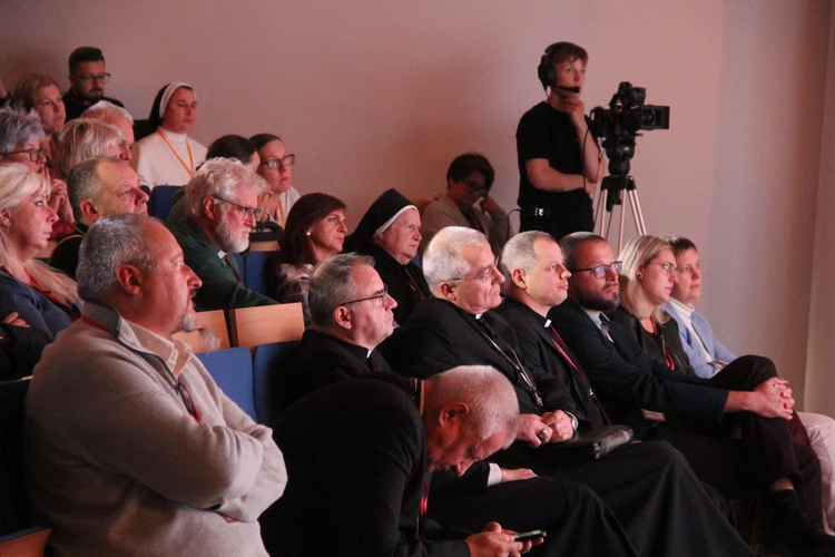 Tarnów. VII Kongres Nowej Ewangelizacji - cz. II