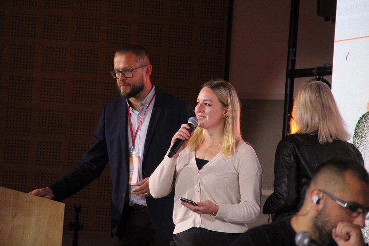 Tarnów. VII Kongres Nowej Ewangelizacji - cz. II