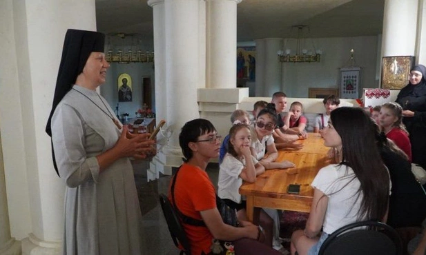 Ukraińskie dzieci modlą się o pokój: chcemy móc się bawić i pójść do szkoły 