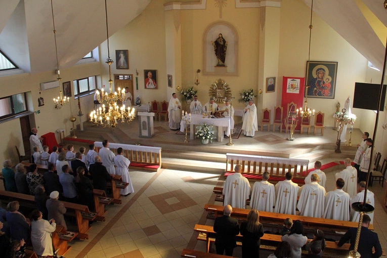 Poświęcenie kościoła pw. Najświętszego Serca Pana Jezusa w Lipkach