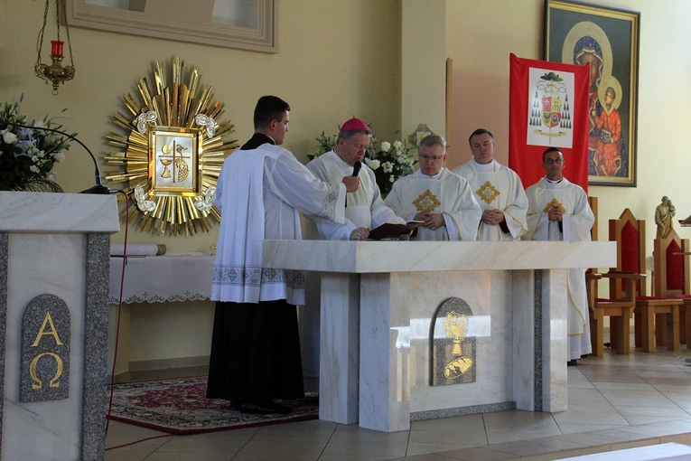 Poświęcenie kościoła pw. Najświętszego Serca Pana Jezusa w Lipkach