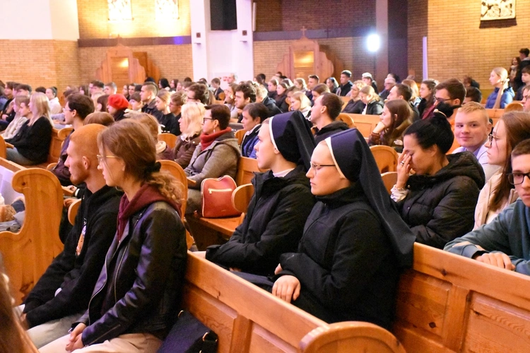 58. Wieczór Modlitwy Młodych