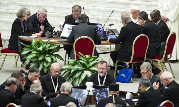 Synod: przygotowanie dokumentu końcowego