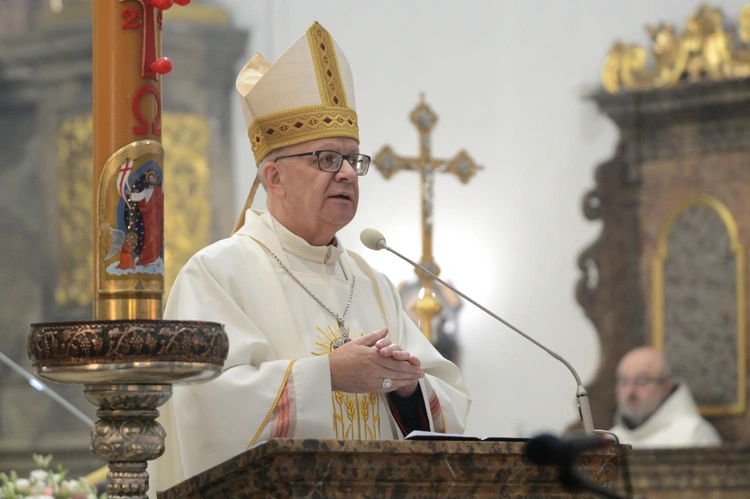 Poświęcenie Domu Towarzyszenia Duchowego "Nazaret" w Jemielnicy