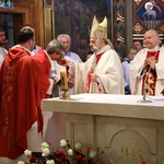 Wprowadzenie relikwii bł. ks. Jerzego Popiełuszki 