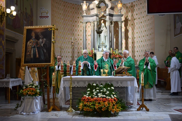 100 lat parafii w Chmielowie